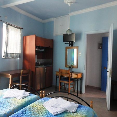 Apergis Rooms Ermoupoli Dış mekan fotoğraf