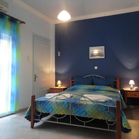 Apergis Rooms Ermoupoli Dış mekan fotoğraf