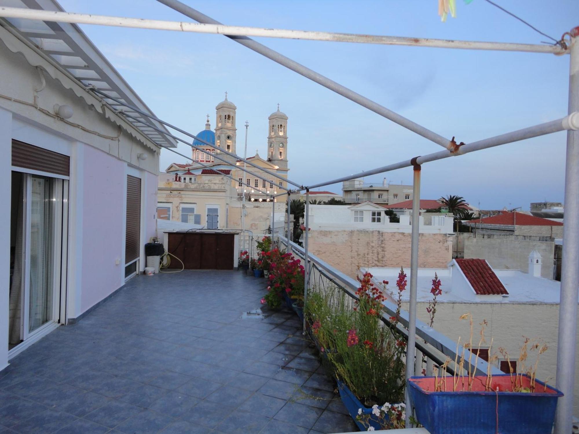Apergis Rooms Ermoupoli Dış mekan fotoğraf