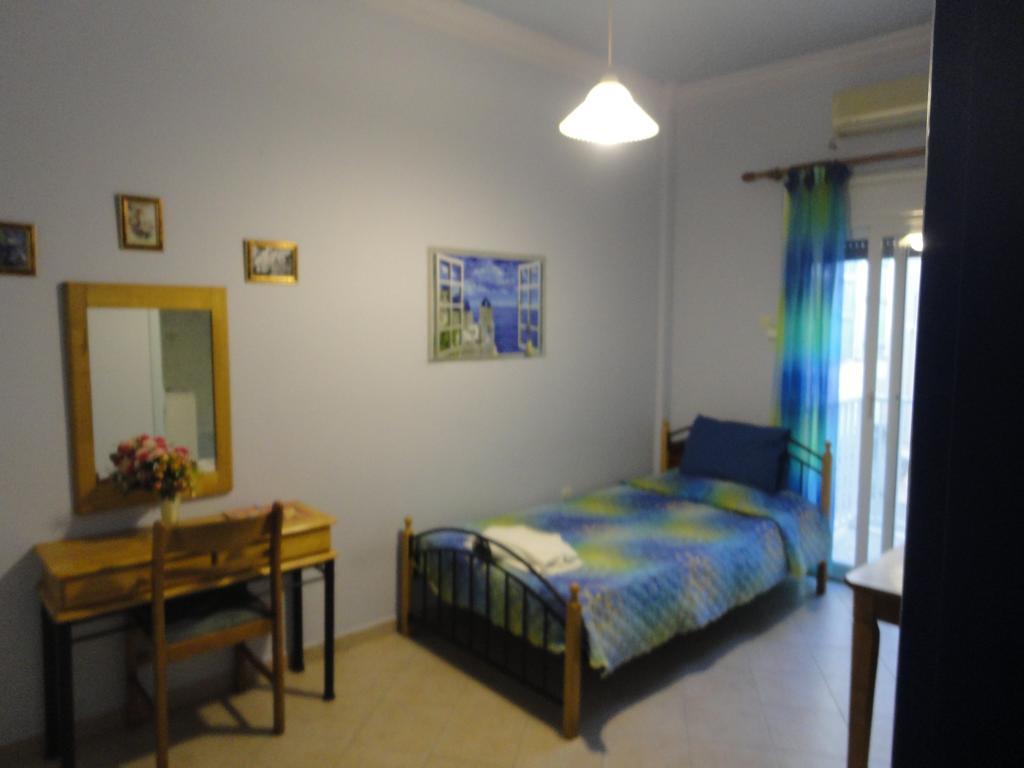 Apergis Rooms Ermoupoli Dış mekan fotoğraf