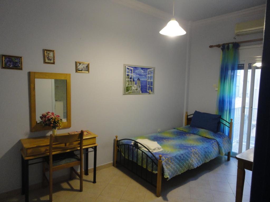 Apergis Rooms Ermoupoli Dış mekan fotoğraf