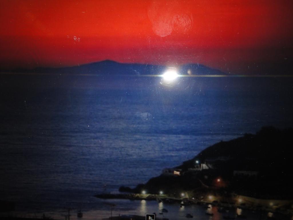 Apergis Rooms Ermoupoli Dış mekan fotoğraf
