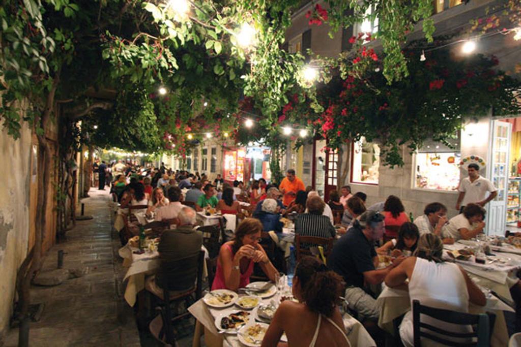 Apergis Rooms Ermoupoli Dış mekan fotoğraf